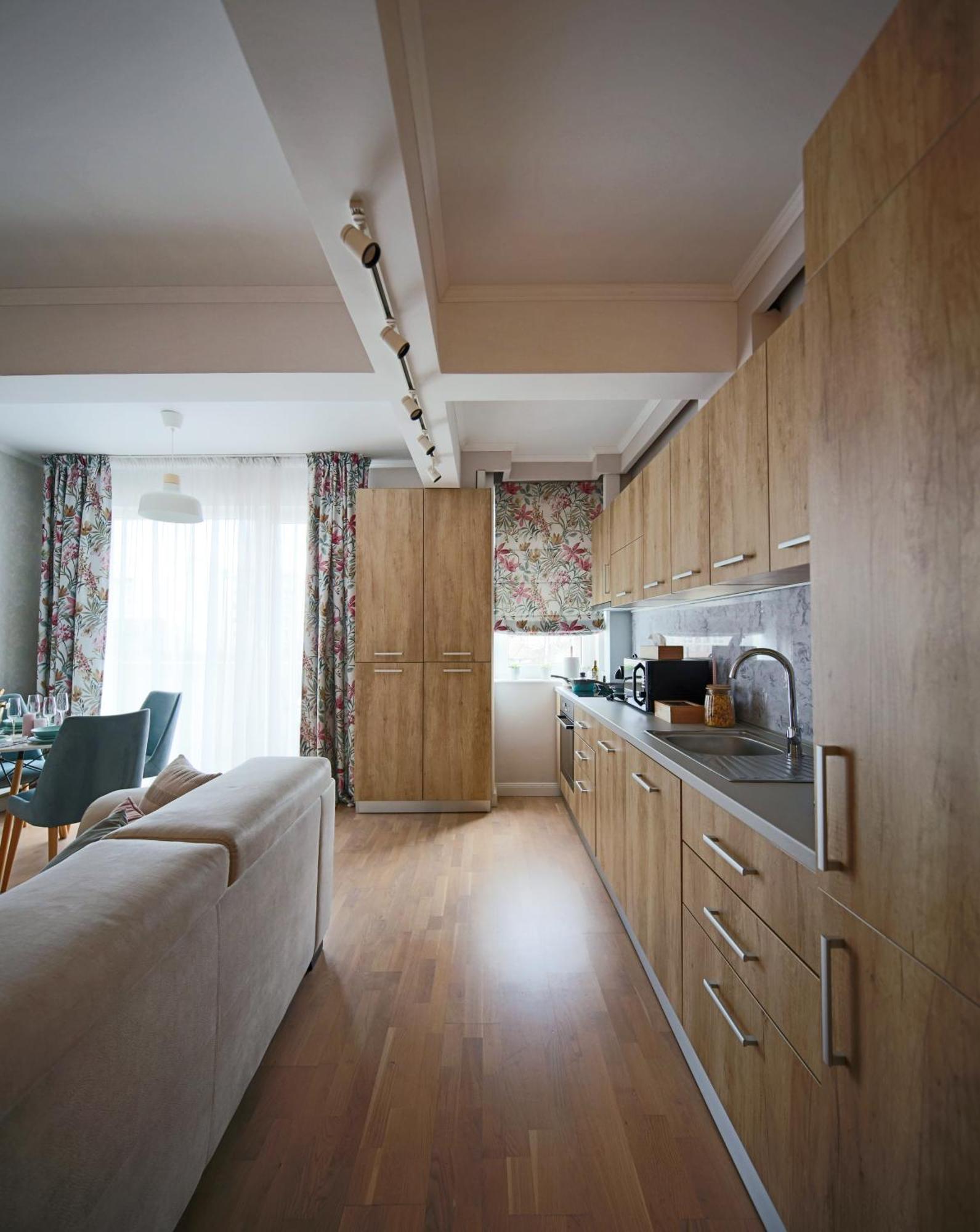 Stylish Condo - Parking And Balcony 克卢日-纳波卡 外观 照片